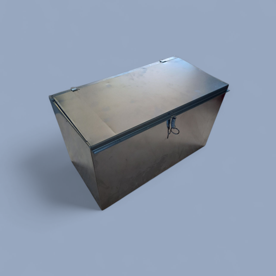 Nest , metal 47 x 25 cm Nest , metal 47 x 25 cm