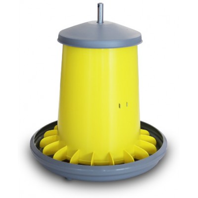 Poultry feeder, 9 litre plastic