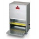 Pedal poultry feeders, galvanized from 17 L to 28 Litres Pedal poultry feeders, galvanized from 17 L to 28 Litres